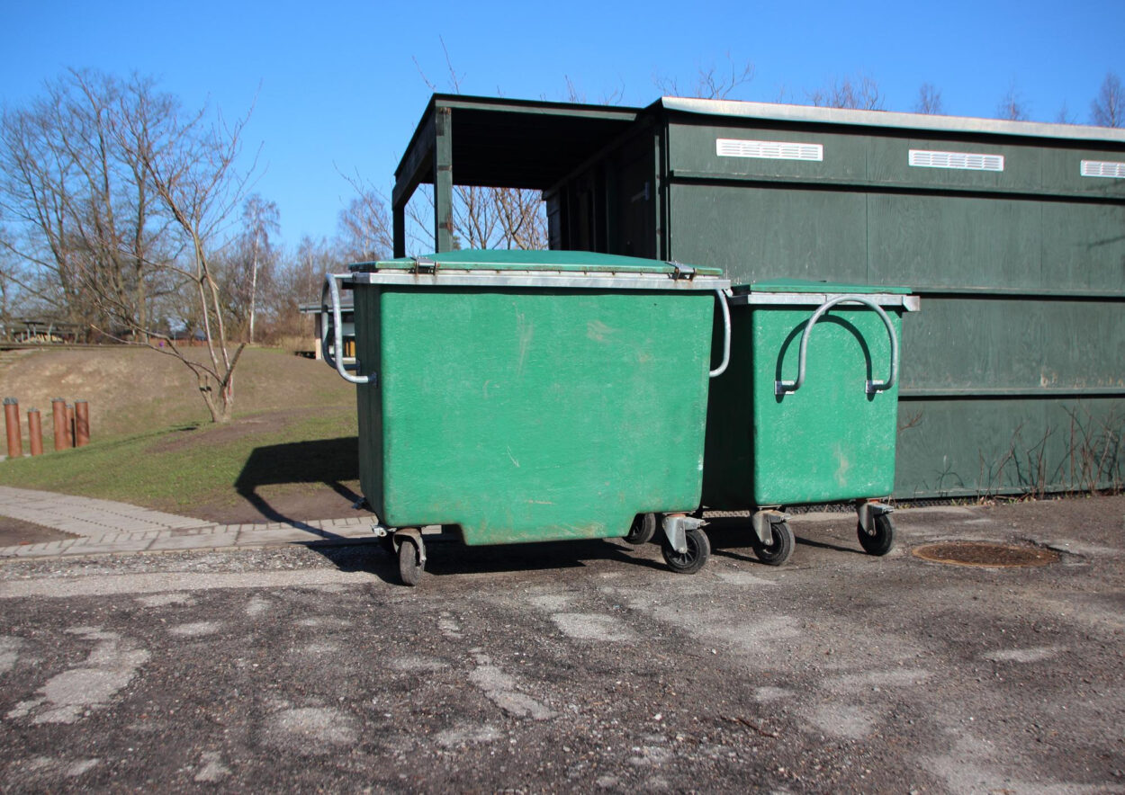 wise country dumpsters
